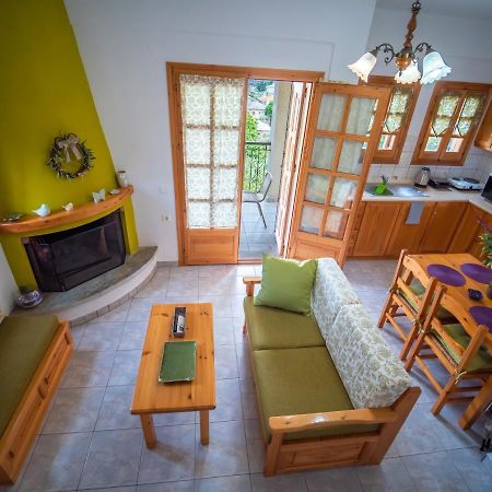 Olive House In Damouchari With A Sea View - Delicious Houses Buitenkant foto