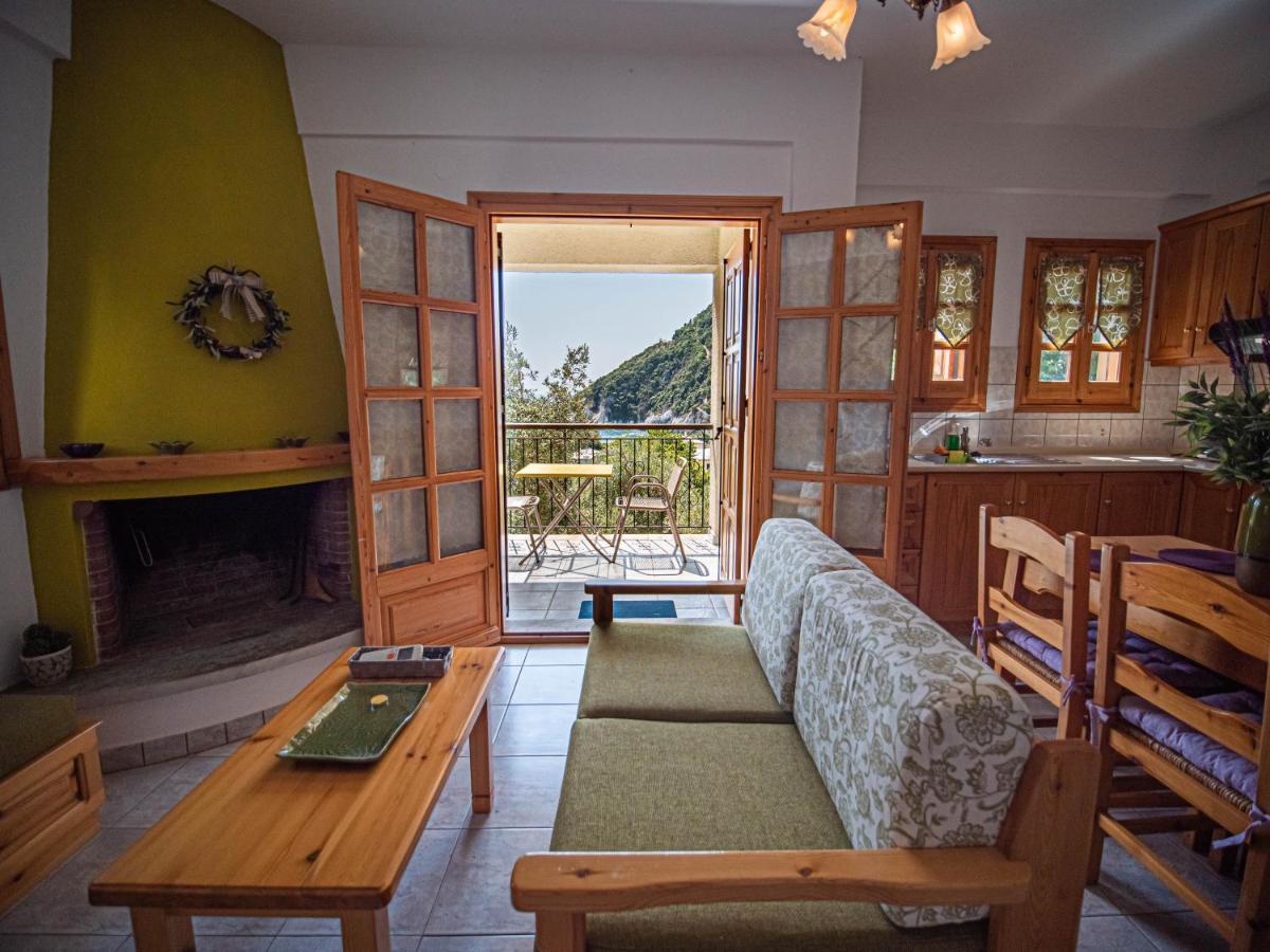 Olive House In Damouchari With A Sea View - Delicious Houses Buitenkant foto